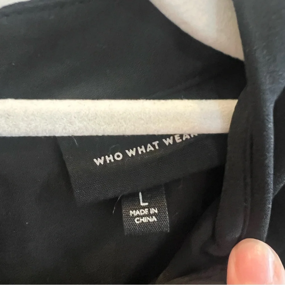 Who What Wear Peter Pan Collar Sleeveless Blouse - Picture 4 of 5